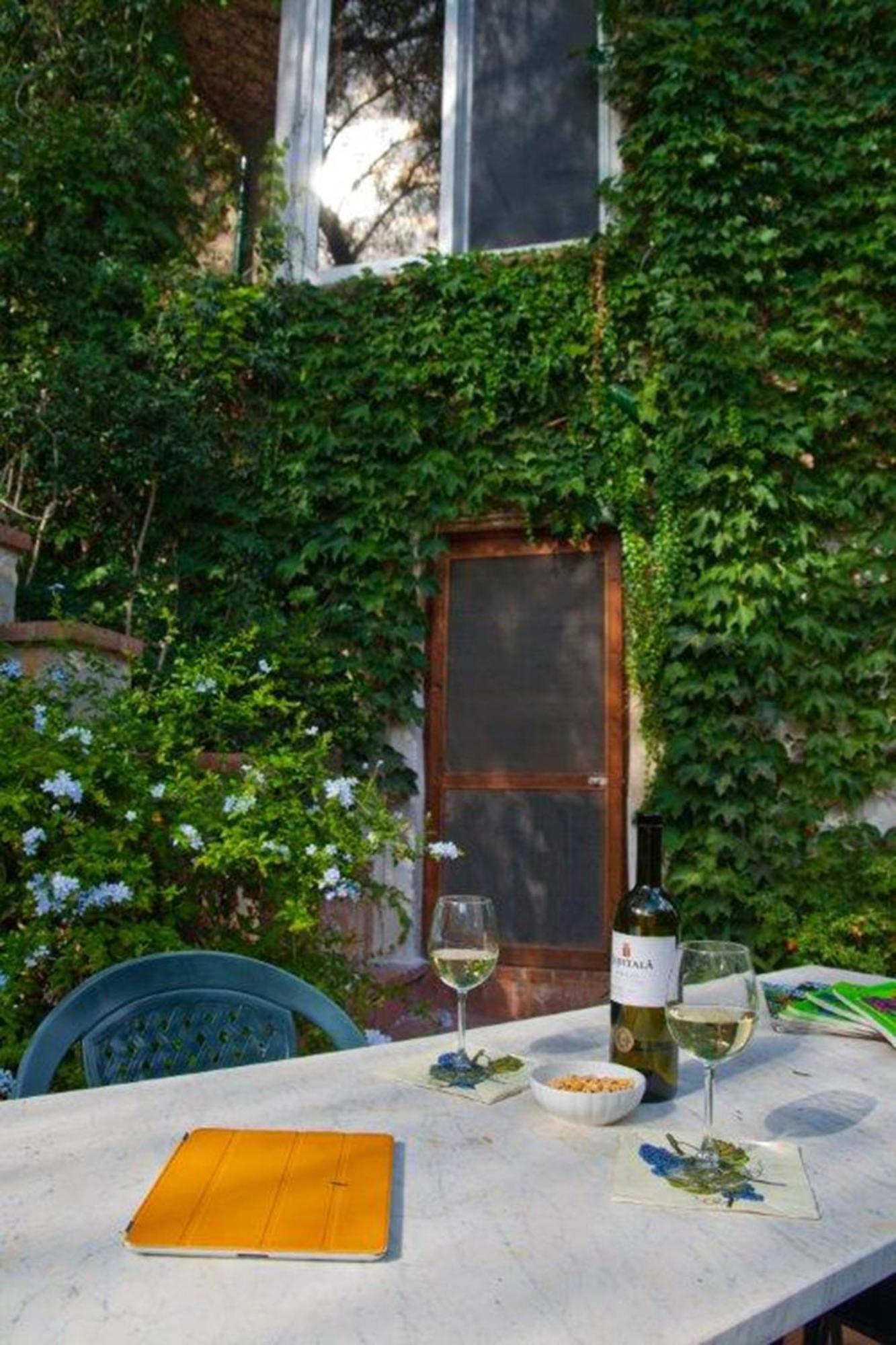 Bed and Breakfast Il Glicine Sul Golfo Монделло Экстерьер фото