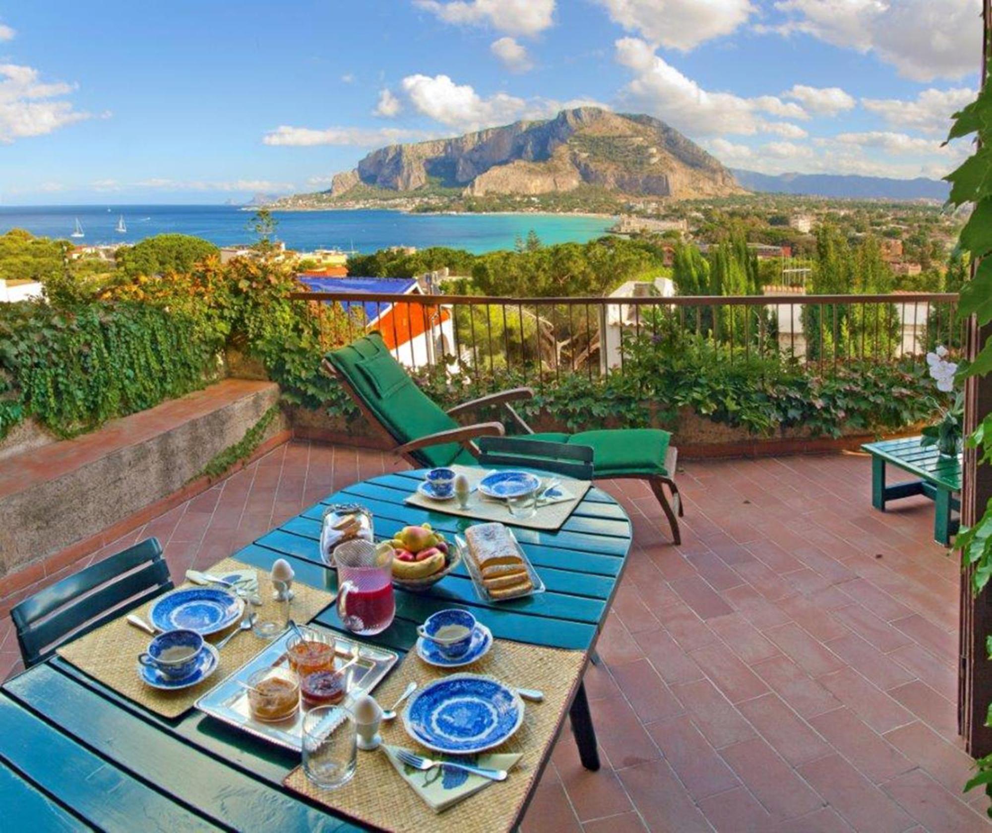 Bed and Breakfast Il Glicine Sul Golfo Монделло Экстерьер фото