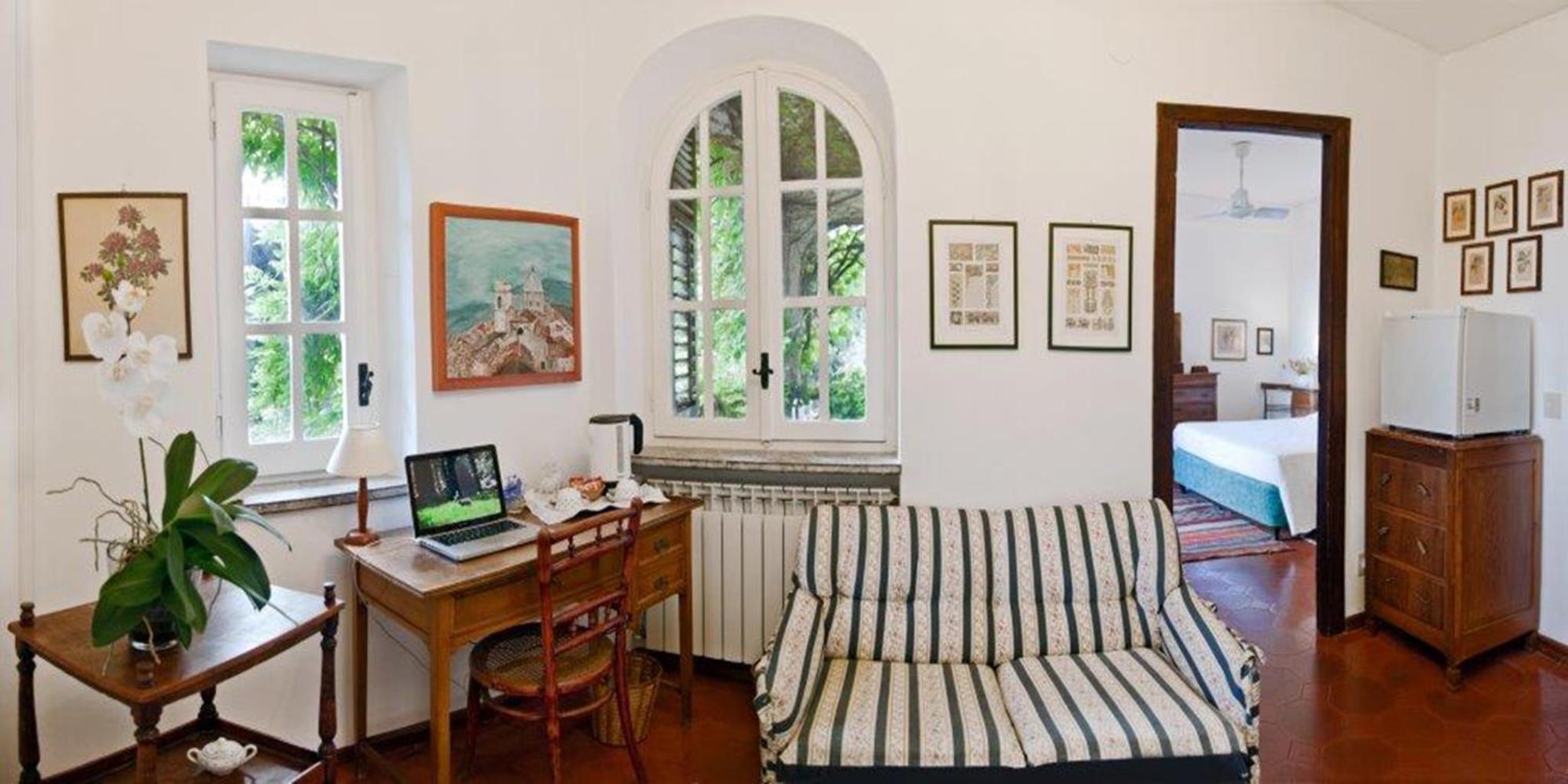 Bed and Breakfast Il Glicine Sul Golfo Монделло Номер фото